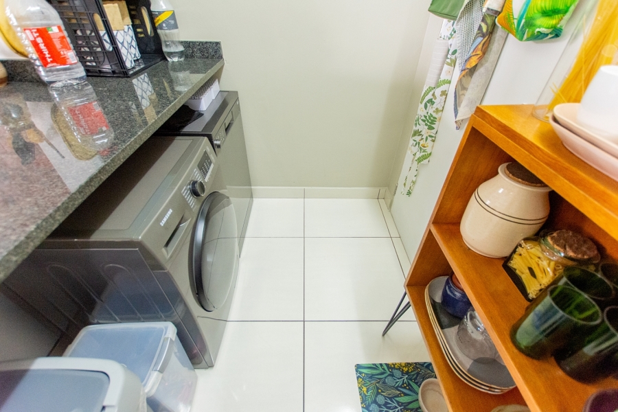 7 Bedroom Property for Sale in Paternoster Western Cape